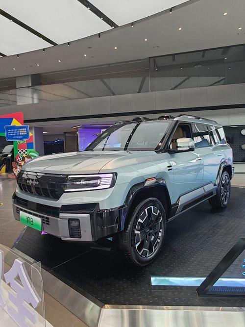佛山三水区欧联宝企业管理咨询比亚迪方程豹硬派越野的爆款，英菲尼迪35周年与你共成长